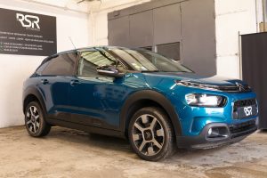 Citroën C4 Cactus bleu
