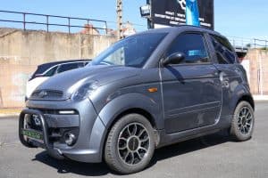 3/4 avant microcar m.go grise